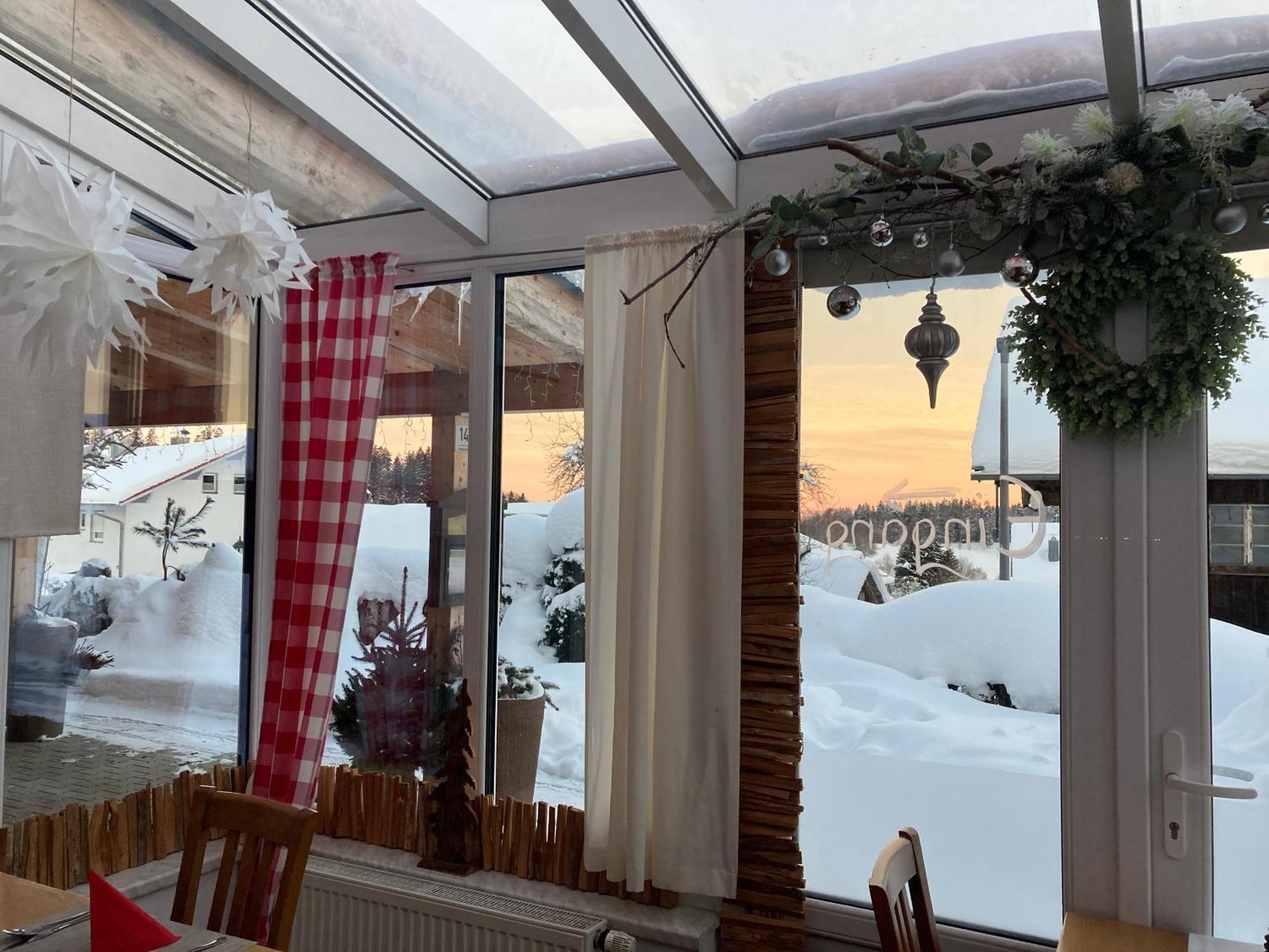 Zur Neuen Post Landgasthof Herzogsreut Luaran gambar
