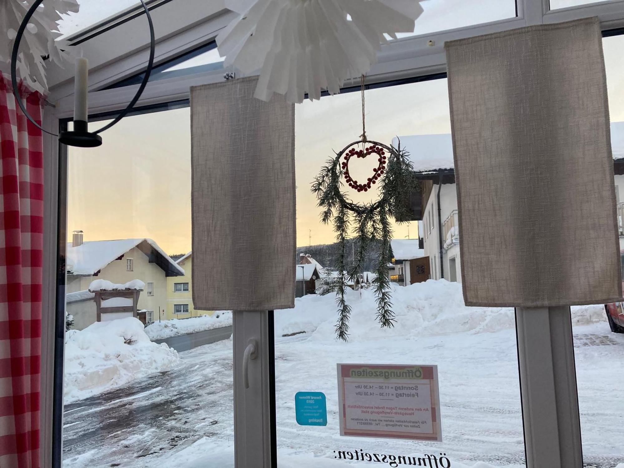 Zur Neuen Post Landgasthof Herzogsreut Luaran gambar